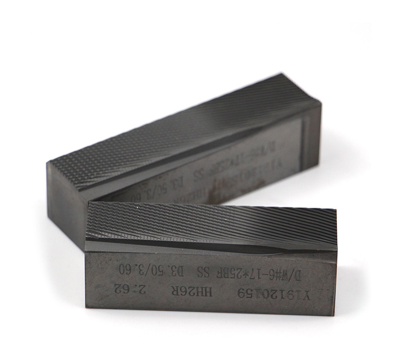 O rolamento liso da linha de DC53 Taptite morre precisão de 0.001mm para a fatura dos parafusos dos parafusos