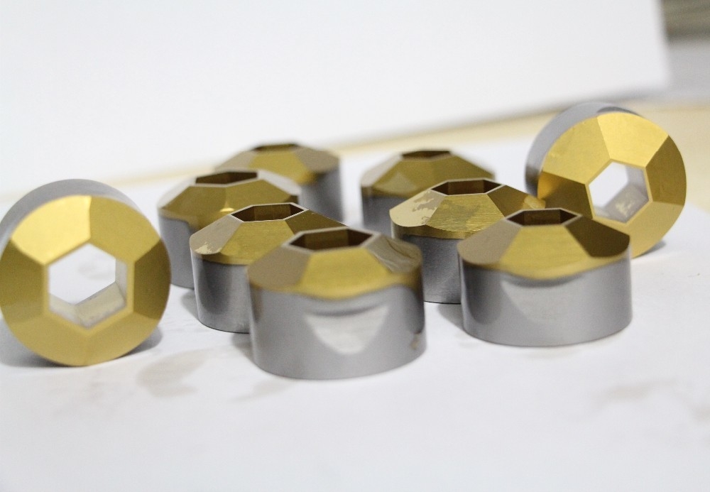Matérias de corte de precisão de liga dura de alta resistência - Para peças de estampagem de metais e espaços em branco forjados, aplicações de fabricação de automóveis e aparelhos