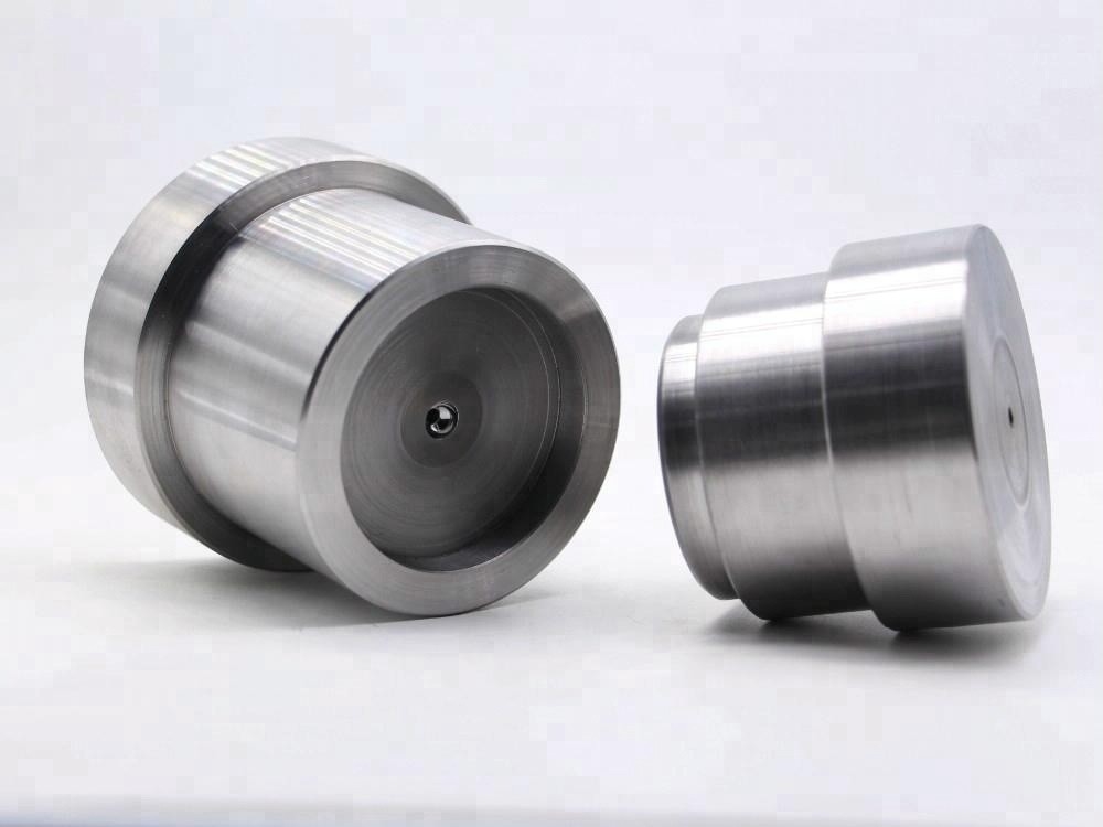 Poluição de superfície China Novo design de cabeçalho a frio para extrusão de matérias de carburo médio